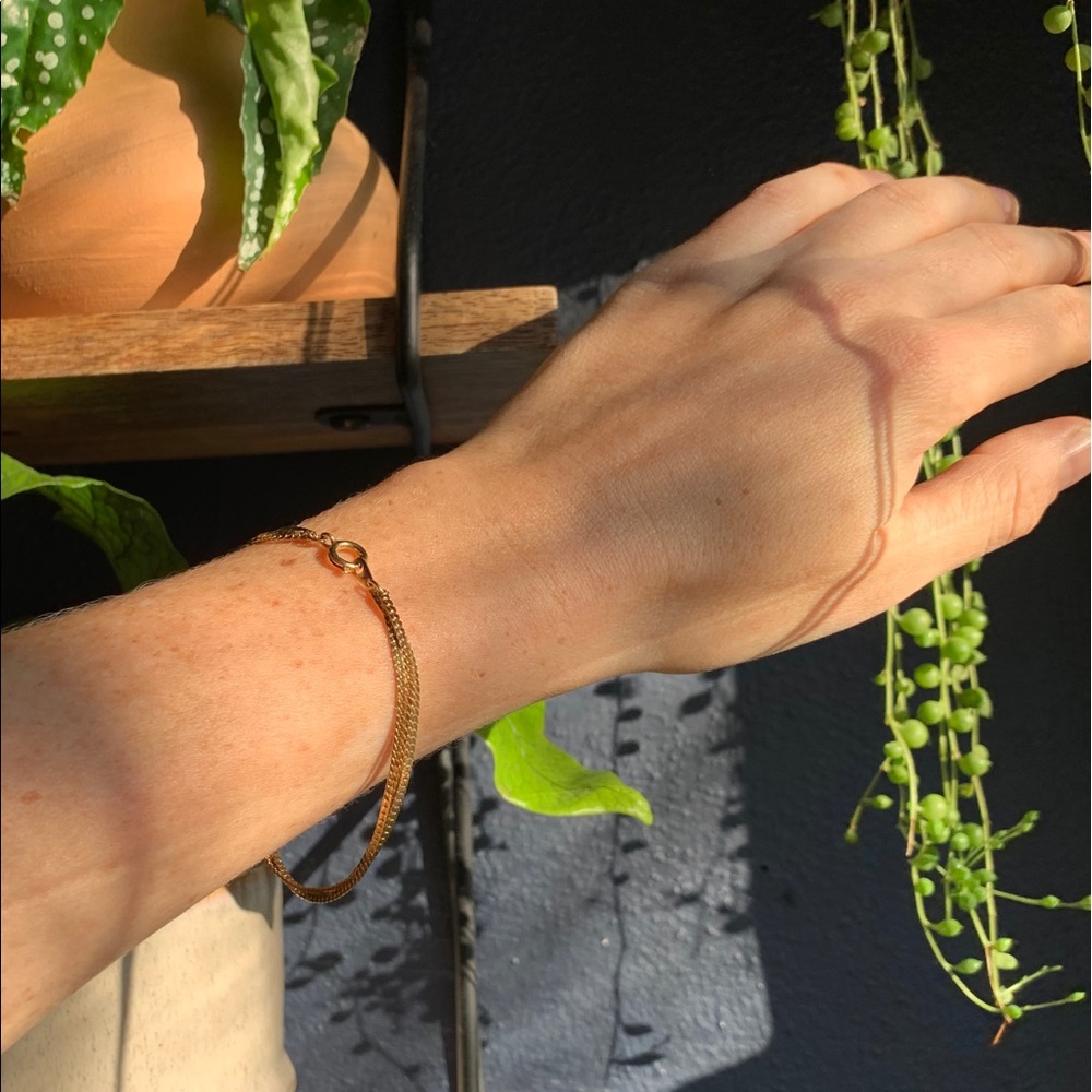 Vintage | Faux Gold Bracelet - Picture 7 of 9